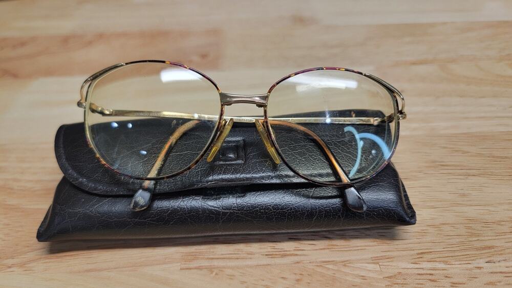 Giorgio Armani 218 759 EYEGLASSES SUNGLASSES Frames 52-16 130 Gold&Silver Twist